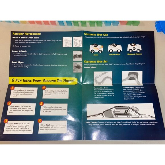 Magic Tracks Glow In The Dark Racing Set With 2 Cars & Accessories - Picture 7 of 15